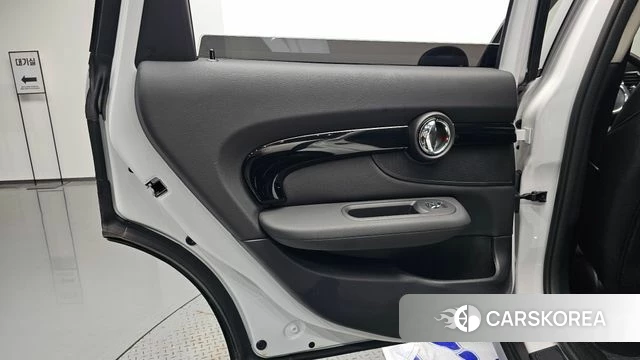 Mini Cooper Clubman id 5039679 из Кореи 17