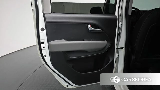 Kia The New Kia Ray id 4996343 из Кореи 17