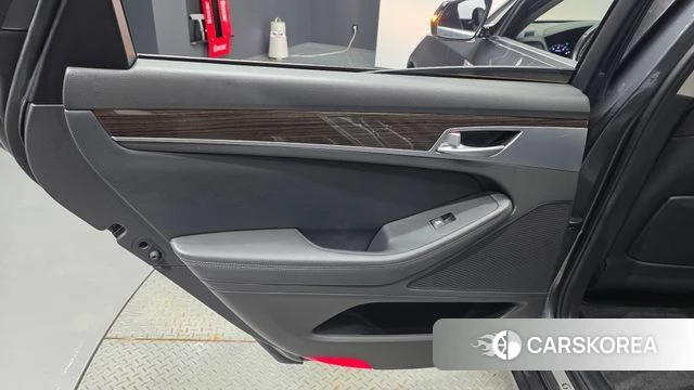 Genesis G80 id 5018905 из Кореи 17