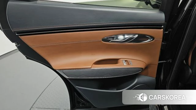 Genesis GV70 id 5034706 из Кореи 17
