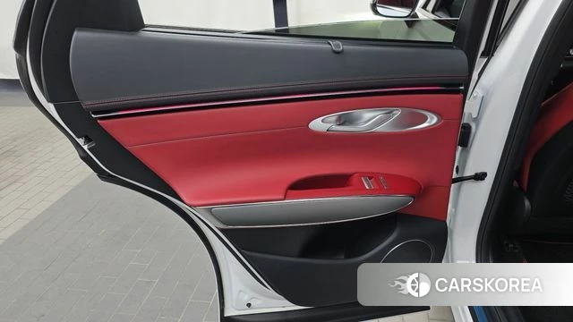Genesis GV70 id 4957561 из Кореи 17