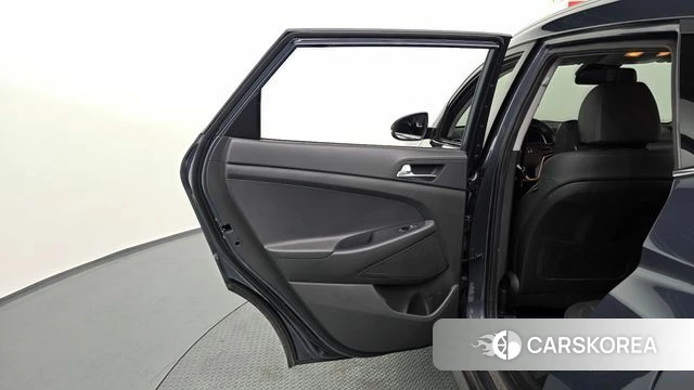 Hyundai All New Tucson id 4196998 из Кореи 17