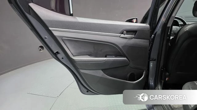 Hyundai Avante AD id 4722651 из Кореи 17