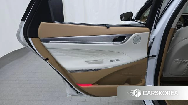 Hyundai The New Grandeur IG id 5047996 из Кореи 17