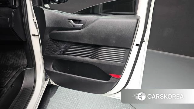 Hyundai Staria id 4958128 из Кореи 17