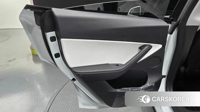 Tesla Model Y id 4784818 из Кореи 17