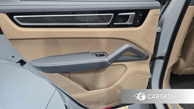 Porsche Cayenne (PO536) id 5016994 из Кореи 17