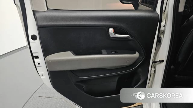 Kia The New Kia Ray id 4981348 из Кореи 17