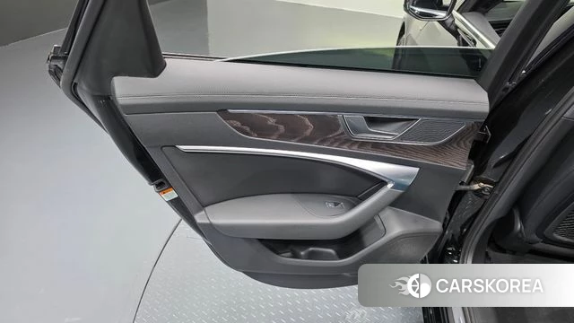 Audi A6 (C8) id 4958732 из Кореи 17
