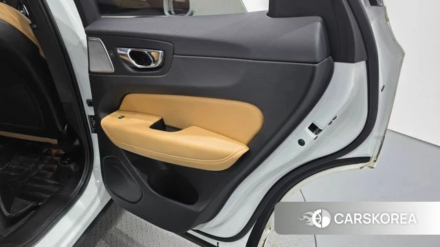 Volvo XC60 second Generation id 5041564 из Кореи 17
