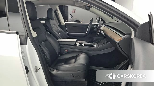 Tesla Model Y id 4922900 из Кореи 18