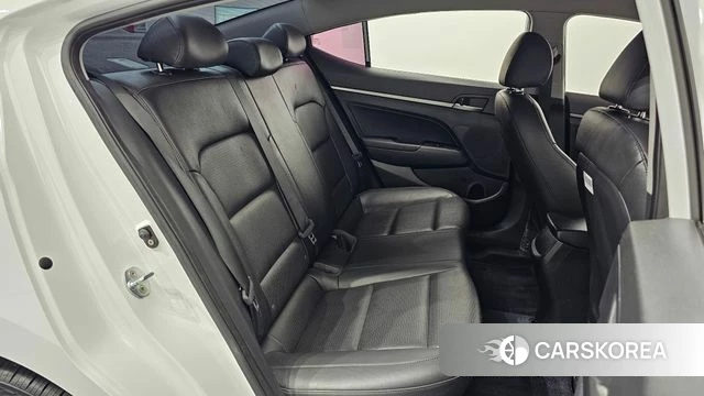 Hyundai Avante AD id 4785786 из Кореи 18