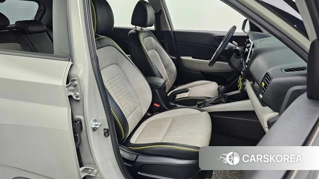 Hyundai Venue id 5013463 из Кореи 18