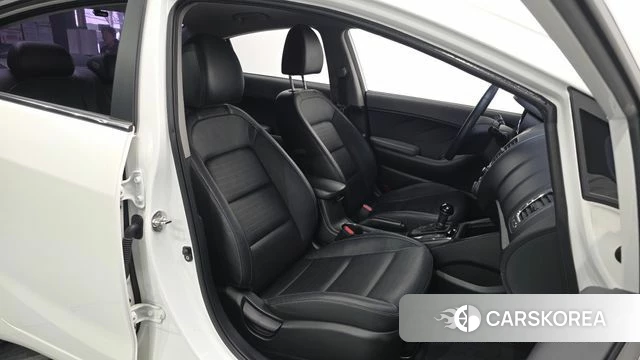 Kia The New K3 id 4988503 из Кореи 18
