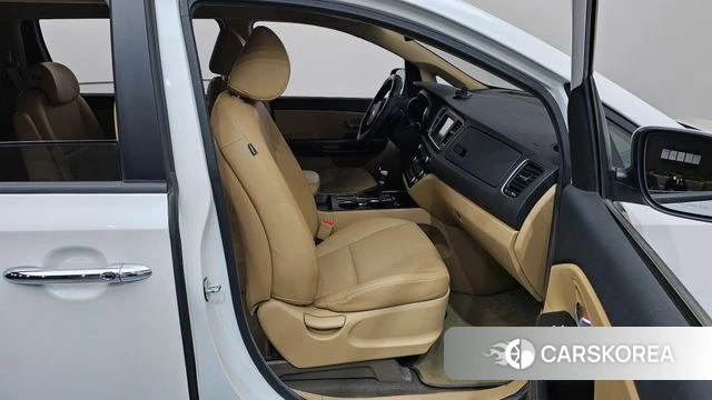 Kia The New Carnival id 5023482 из Кореи 18