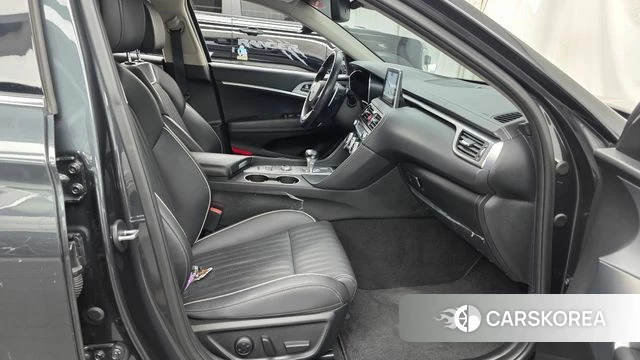 Genesis G70 id 5041555 из Кореи 18