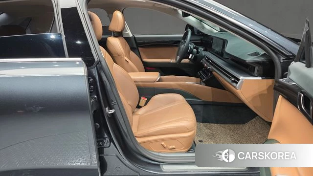 Hyundai Grandeur (GN7) id 5040057 из Кореи 18