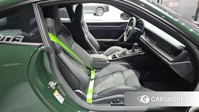 Porsche 911(992) id 5040494 из Кореи 18