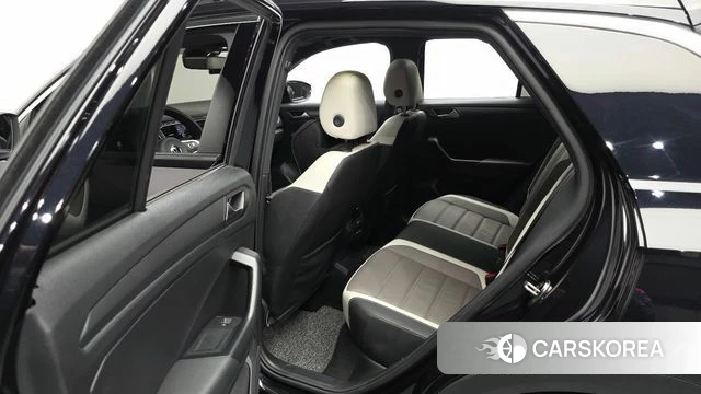 Volkswagen T-Roc id 5022638 из Кореи 18
