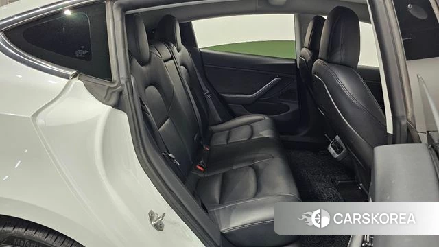 Tesla Model 3 id 4683761 из Кореи 18