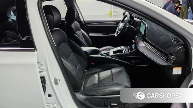 Hyundai The New Grandeur IG Hybrid id 5027510 из Кореи 18