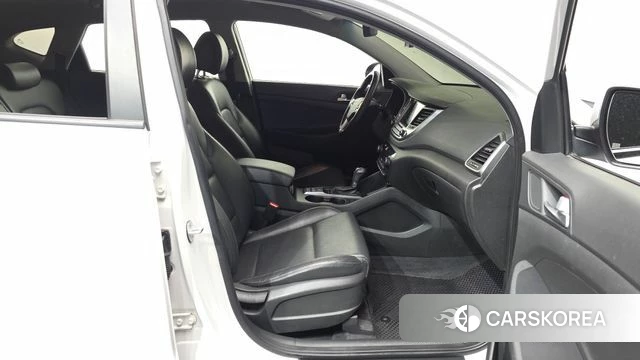 Hyundai All New Tucson id 4998911 из Кореи 18