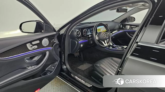 Mercedes-Benz E-Class W213 id 4952307 из Кореи 18