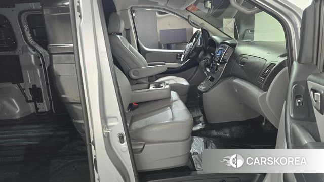 Hyundai The New Grand Starex id 4966911 из Кореи 18