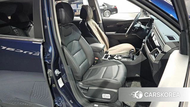 Ssangyong Beautiful Korando id 4977286 из Кореи 18