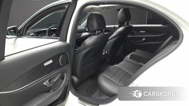 Mercedes-Benz E-Class W213 id 5018188 из Кореи 18