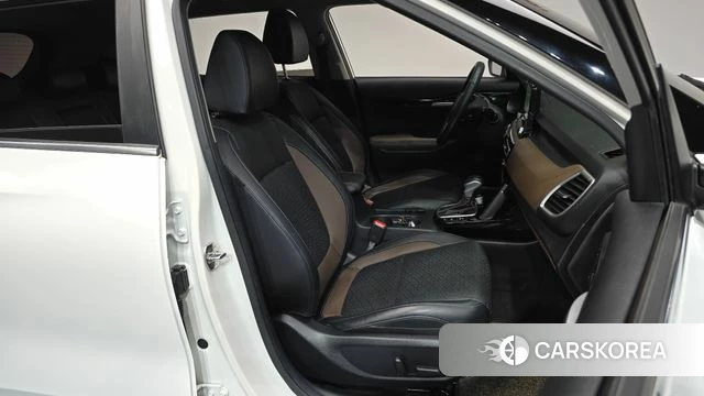 Kia Seltos id 4992226 из Кореи 18