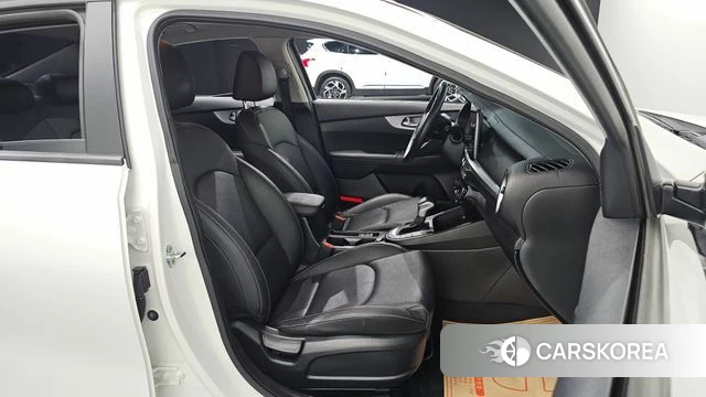 Kia The New K3 2nd generation id 4793190 из Кореи 18