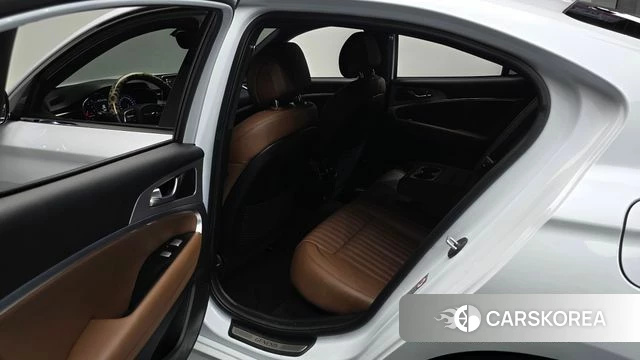 Genesis G70 id 5029294 из Кореи 18