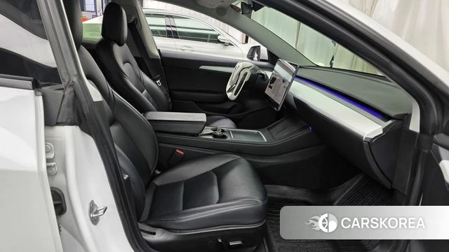 Tesla Model 3 id 5028143 из Кореи 18