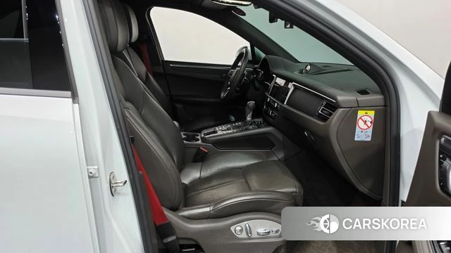 Porsche Macan id 4727053 из Кореи 18