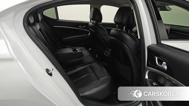Genesis The New G70 id 4735688 из Кореи 18