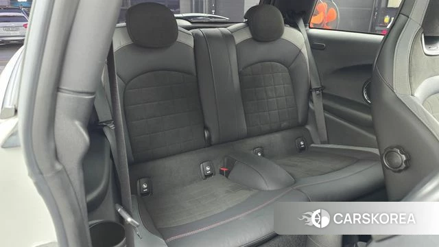 Mini Cooper S id 5028294 из Кореи 18