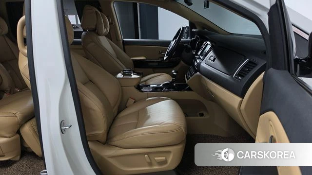 Kia The New Carnival id 4988303 из Кореи 18