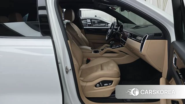 Porsche Cayenne (PO536) id 4716922 из Кореи 18
