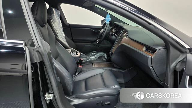 Tesla Model S id 4864668 из Кореи 18