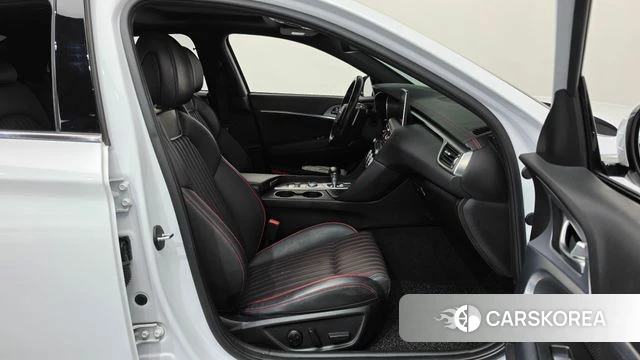 Genesis G70 id 4967891 из Кореи 18