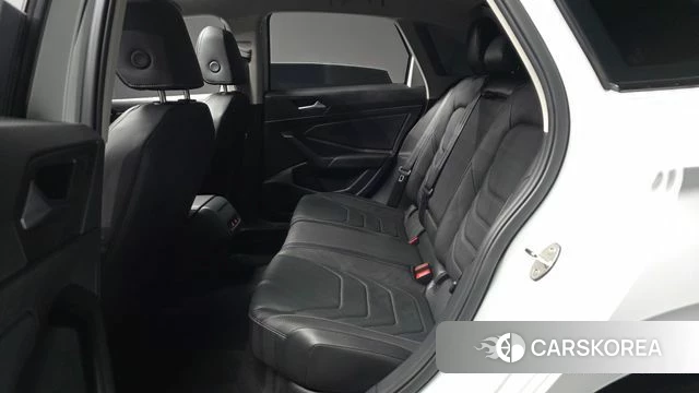Volkswagen 7th Generation of Jetta id 5018002 из Кореи 18