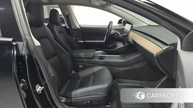 Tesla Model 3 id 4992358 из Кореи 18