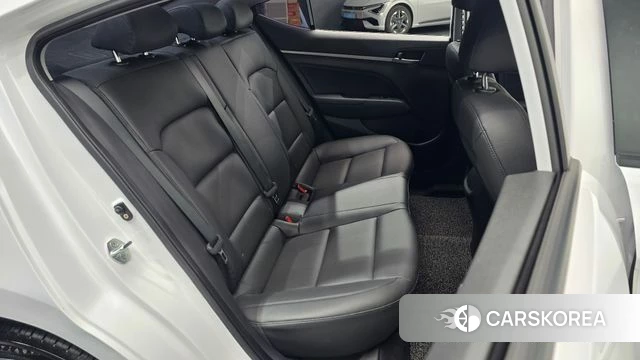 Hyundai Avante AD id 5042255 из Кореи 18