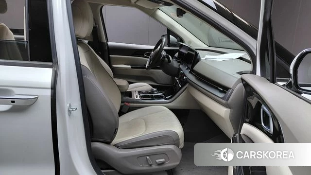 Kia Carnival 4th generation id 4712043 из Кореи 18