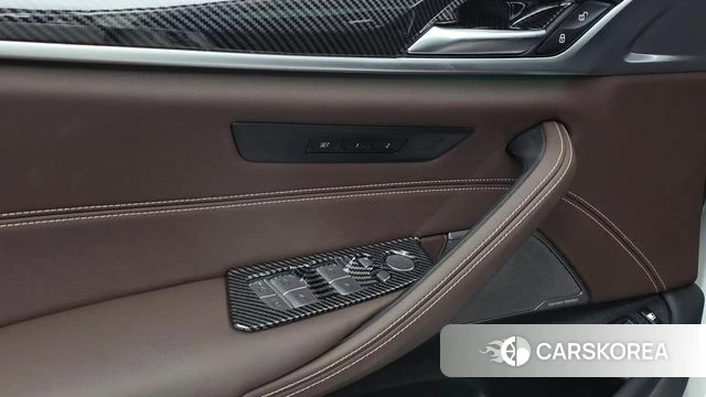 BMW 5 Series (G30) id 4965753 из Кореи 18