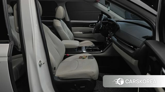 Kia Carnival 4th generation id 4992461 из Кореи 18