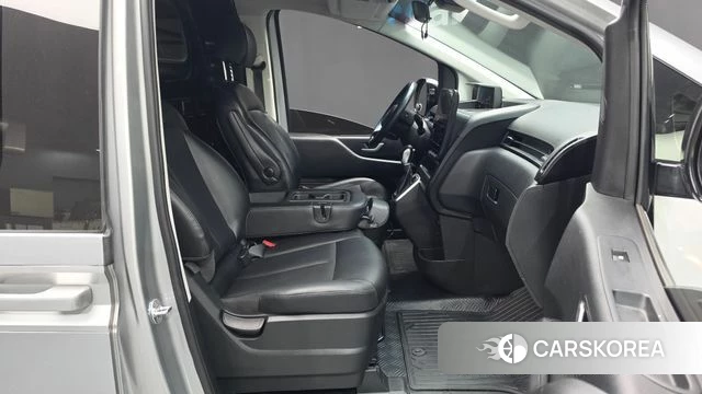 Hyundai Staria id 4991779 из Кореи 18