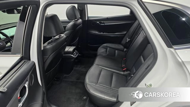 Hyundai The New Grandeur IG Hybrid id 4986606 из Кореи 18