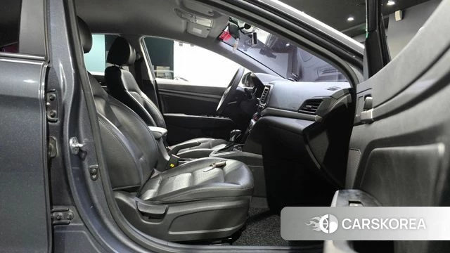 Hyundai The New Avante AD id 5023897 из Кореи 18